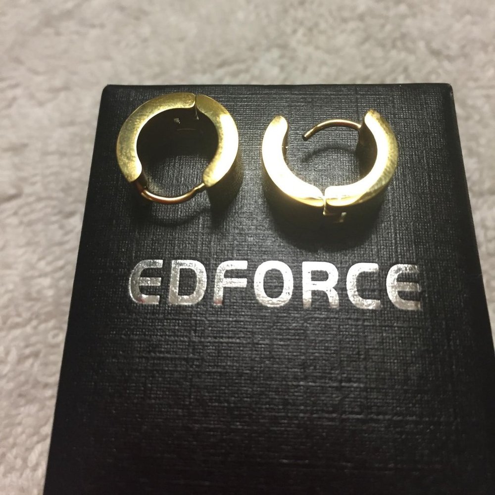 Edforce Stainless Steel Gold Hoop Earrings - Picture 10 of 16